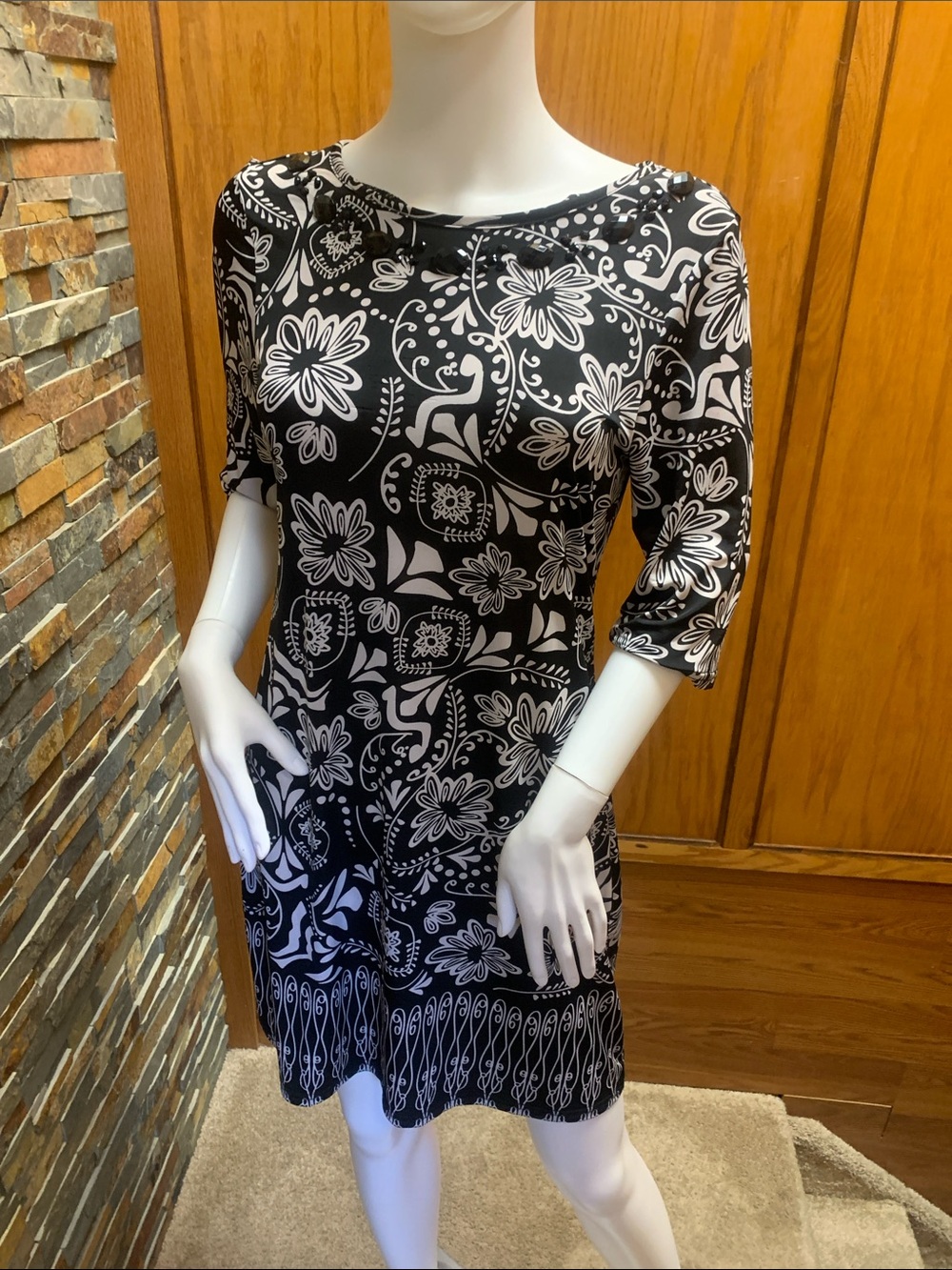 Cruise Wear & Co. Black and White Printed dress small 619